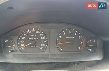 Седан Mitsubishi Galant 2001 в 