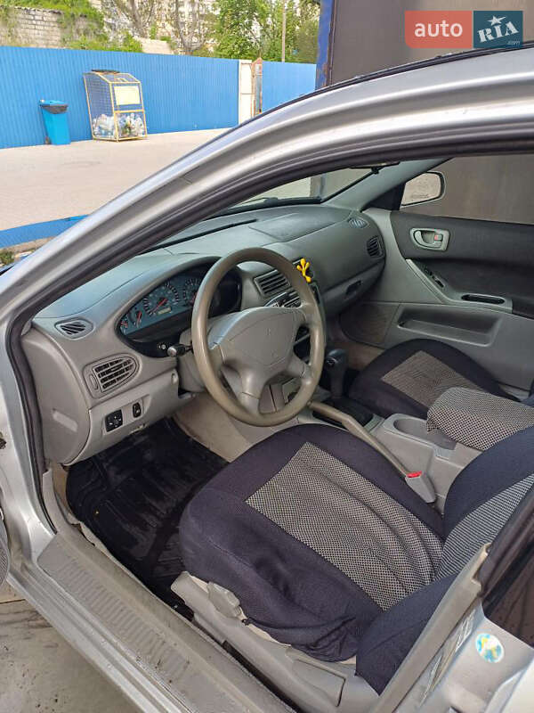 Седан Mitsubishi Galant 2002 в Херсоне
