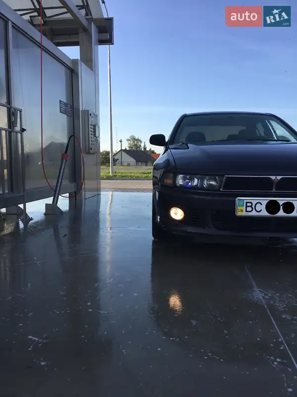 Mitsubishi Galant 1999