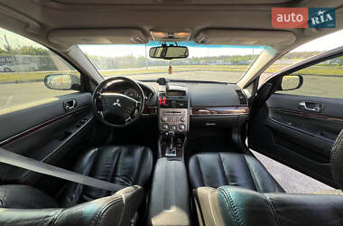 Седан Mitsubishi Galant 2009 в 