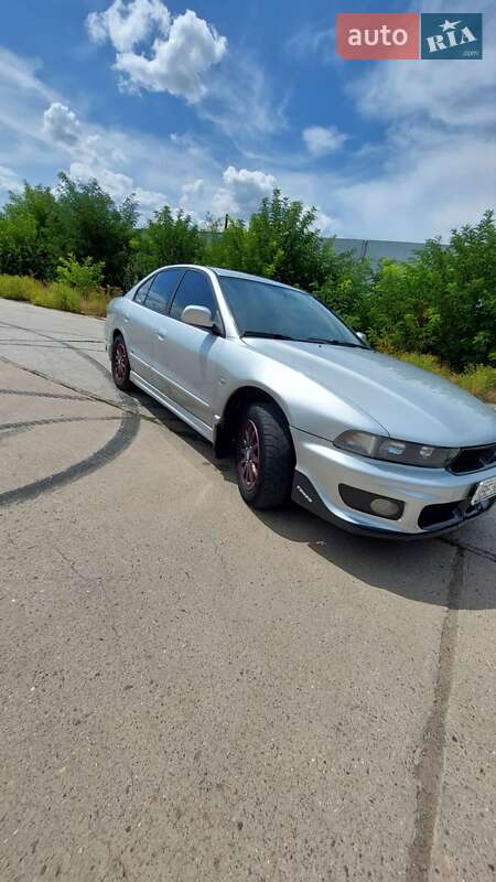 Седан Mitsubishi Galant 2001 в Южноукраинске