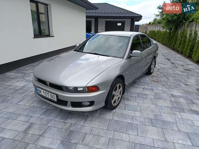 Седан Mitsubishi Galant 2001 в 