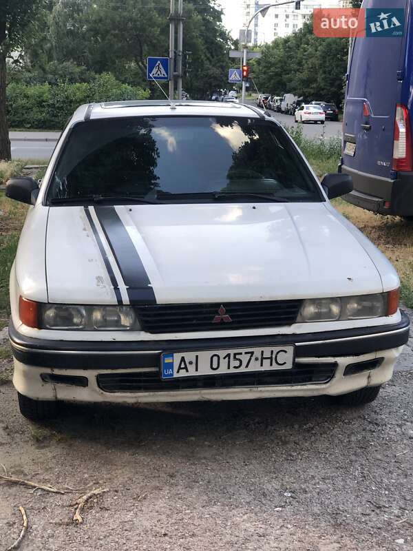 Mitsubishi Galant 1988