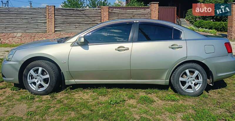 Седан Mitsubishi Galant 2009 в Житомире