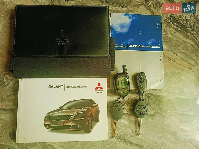 Седан Mitsubishi Galant 2009 в Житомире