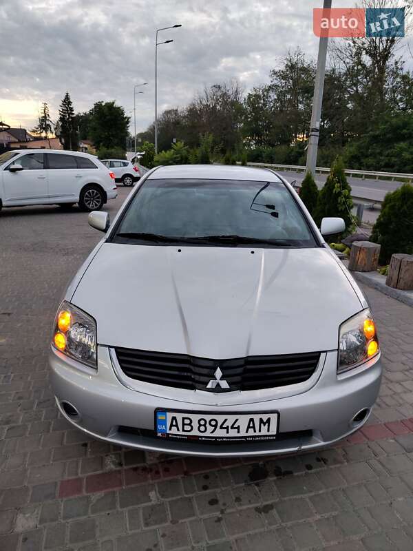 Седан Mitsubishi Galant 2007 в Виннице