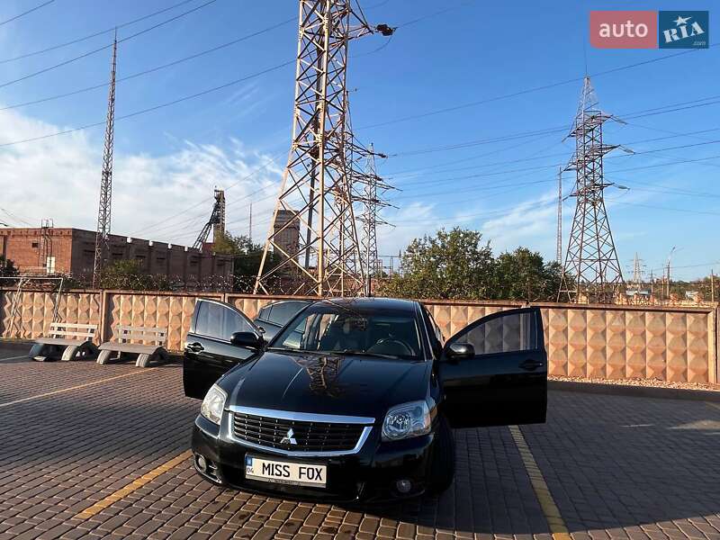 Седан Mitsubishi Galant 2008 в Кривом Роге
