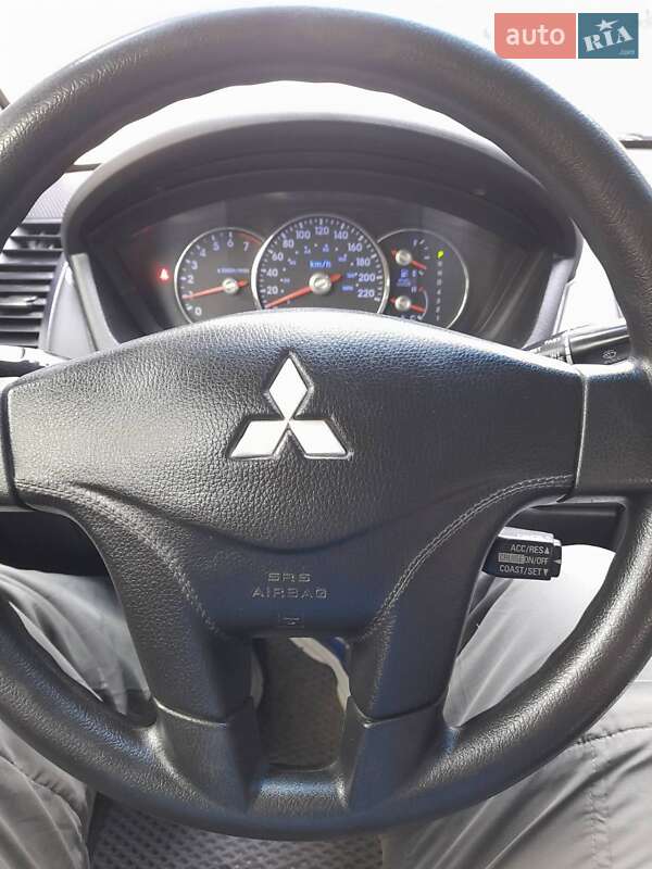 Седан Mitsubishi Galant 2007 в Харькове