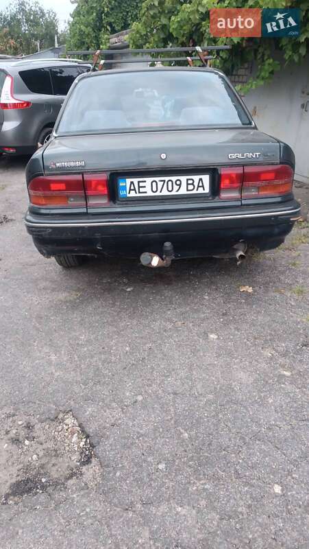 Седан Mitsubishi Galant 1991 в Днепре