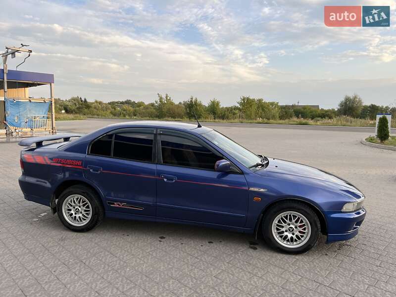 Седан Mitsubishi Galant 1997 в Тлумаче