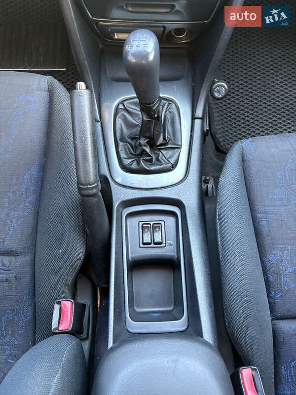 Седан Mitsubishi Galant 2003 в Одессе