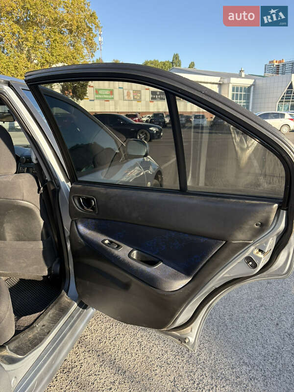 Седан Mitsubishi Galant 2003 в Одессе