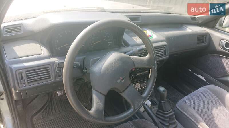 Ліфтбек Mitsubishi Galant 1991 в Копайгороді фото 6 Ліфтбек Mitsubishi Galant 1991 в Копайгороді