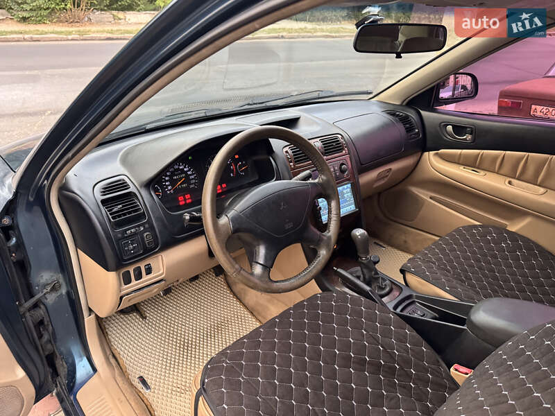 Седан Mitsubishi Galant 1997 в Николаеве