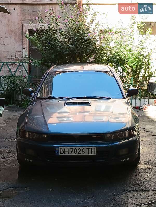 Mitsubishi Galant 1998