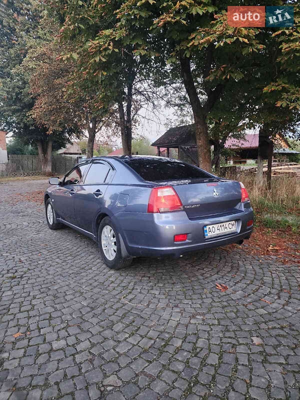 Седан Mitsubishi Galant 2008 в Тячеве