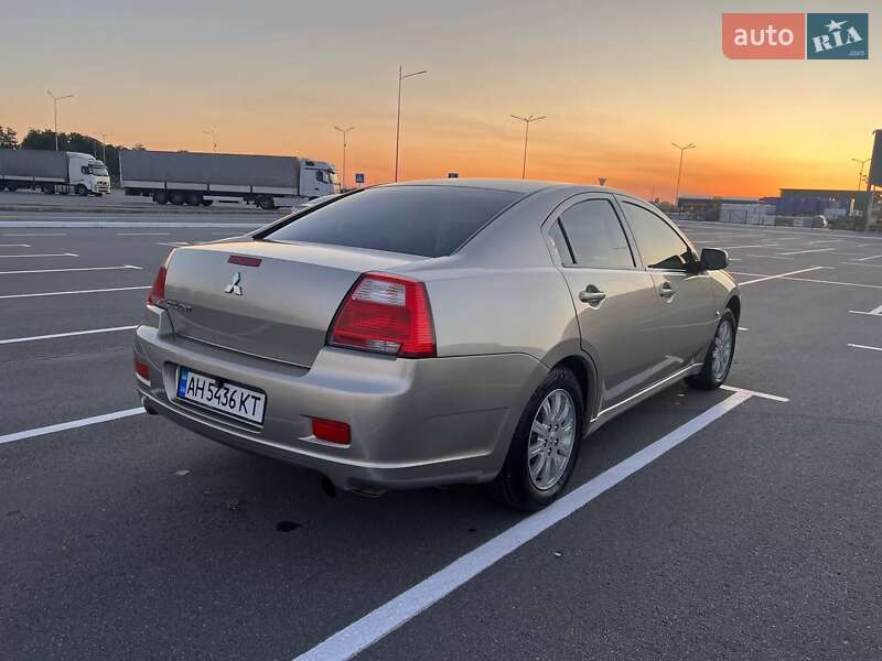 Седан Mitsubishi Galant 2007 в Днепре