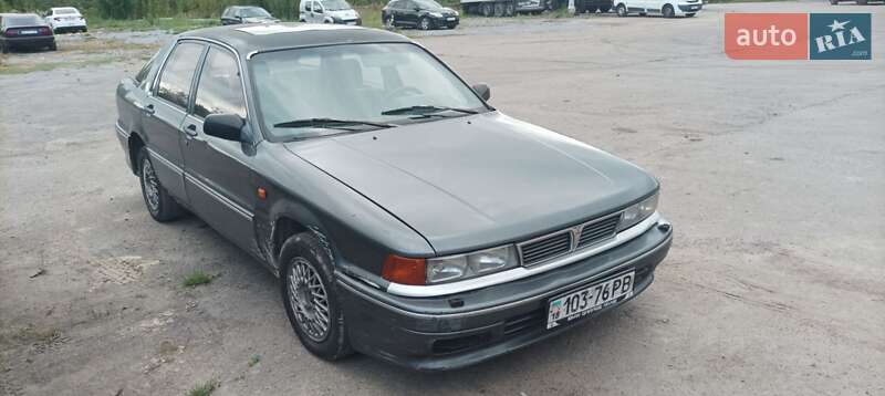 Лифтбек Mitsubishi Galant 1992 в Ровно
