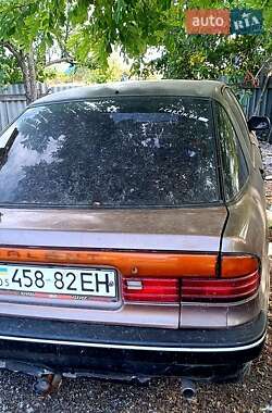 Лифтбек Mitsubishi Galant 1989 в 