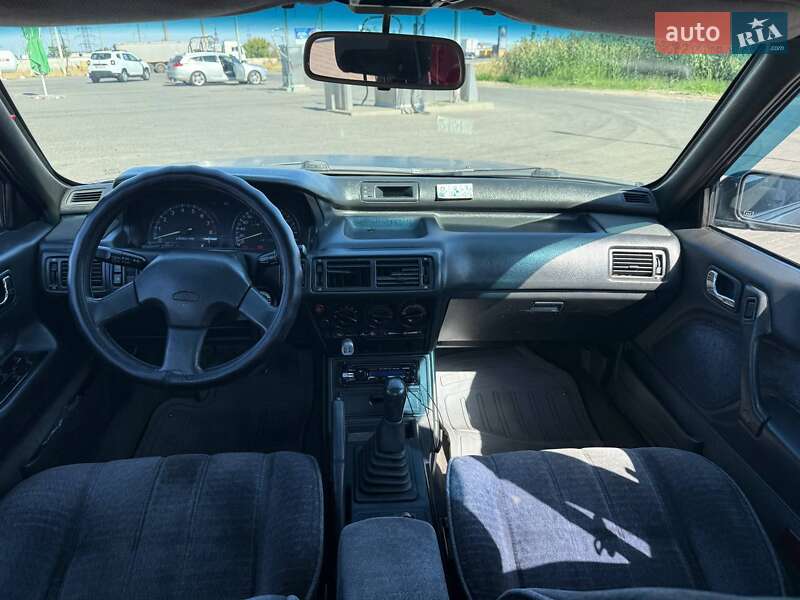 Седан Mitsubishi Galant 1990 в Одессе