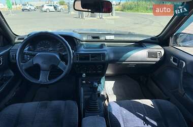 Седан Mitsubishi Galant 1990 в 