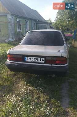 Седан Mitsubishi Galant 1988 в 