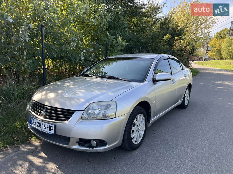 Mitsubishi Galant 2008