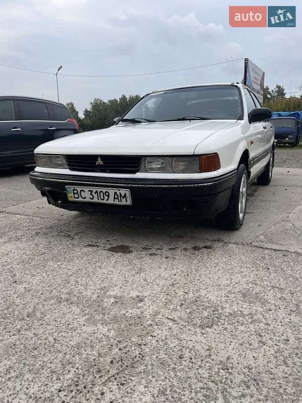Седан Mitsubishi Galant 1989 в Новояворовске фото 6 Седан Mitsubishi Galant 1989 в Новояворовске
