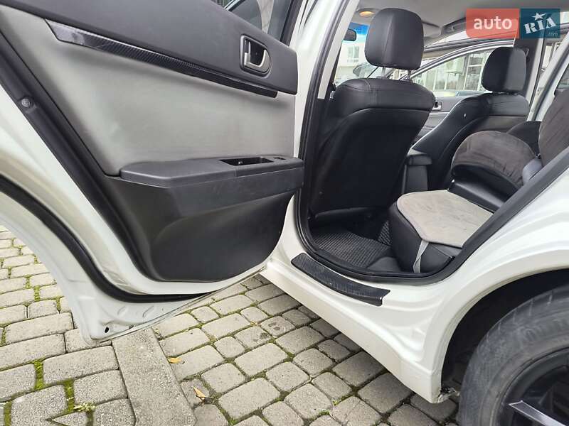 Седан Mitsubishi Galant 2011 в Івано-Франківську