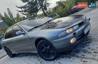 Седан Mitsubishi Galant 1993 в 