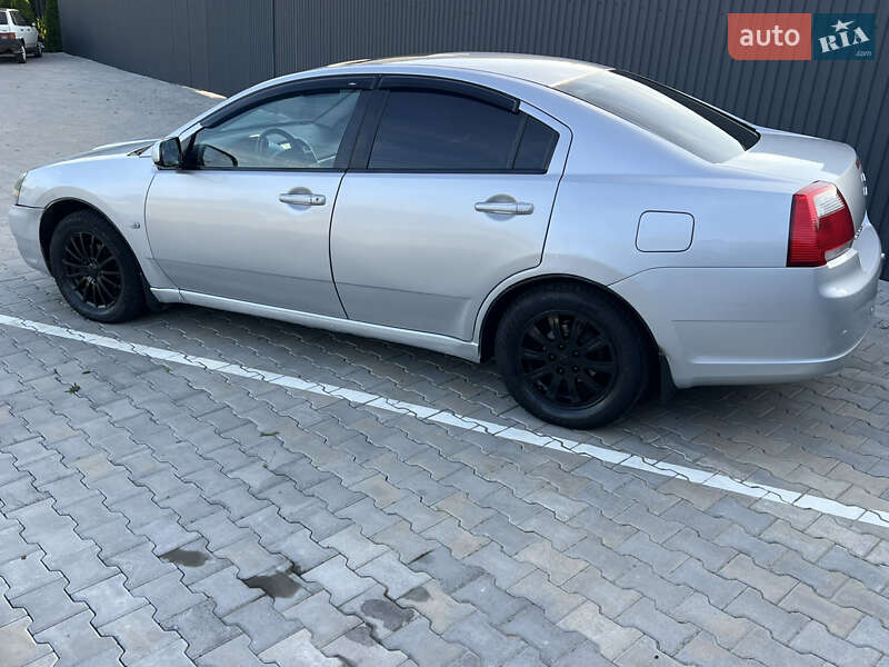 Седан Mitsubishi Galant 2007 в Чернівцях