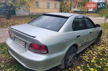 Седан Mitsubishi Galant 2000 в  фото 6 Седан Mitsubishi Galant 2000 в