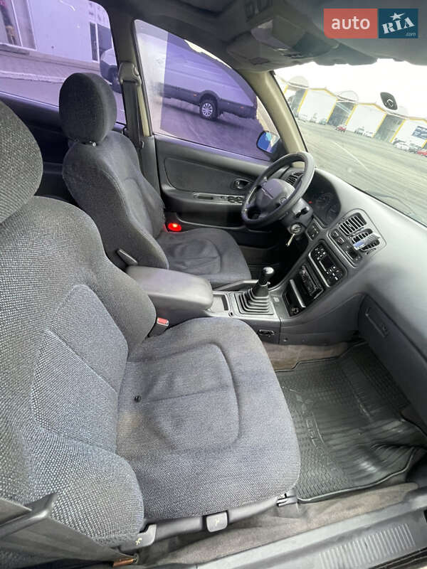 Седан Mitsubishi Galant 1993 в Одесі фото 7 Седан Mitsubishi Galant 1993 в Одесі