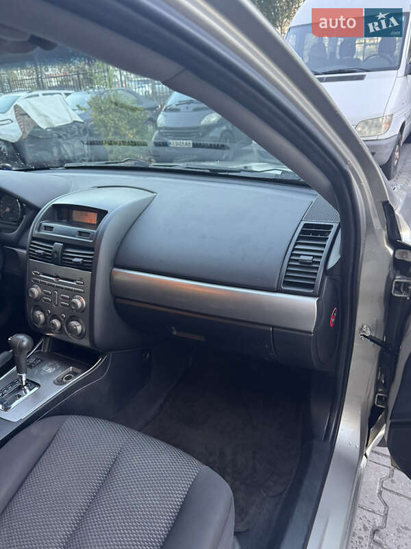 Седан Mitsubishi Galant 2009 в Киеве