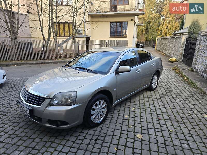 Седан Mitsubishi Galant 2009 в Ивано-Франковске