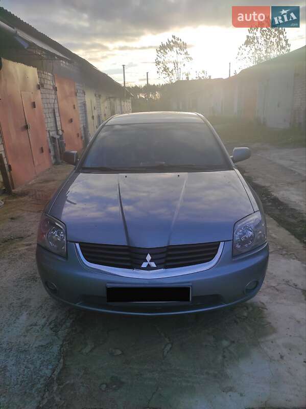 Седан Mitsubishi Galant 2007 в Вараше