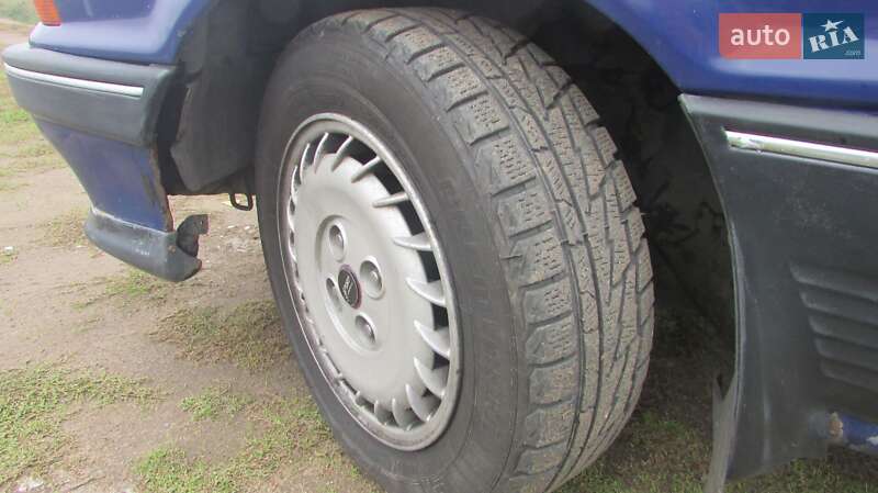 Ліфтбек Mitsubishi Galant 1989 в Гайсину