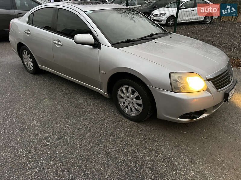 Седан Mitsubishi Galant 2008 в Києві