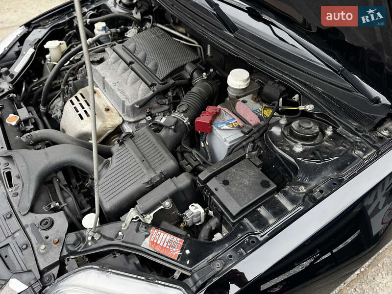 Седан Mitsubishi Galant 2008 в Житомире