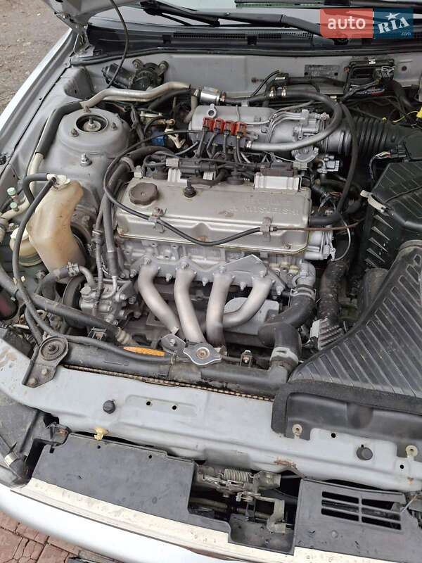 Седан Mitsubishi Galant 2002 в Кропивницькому фото 5 Седан Mitsubishi Galant 2002 в Кропивницькому