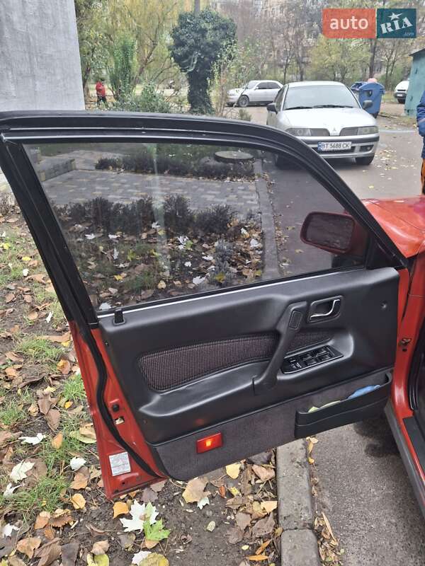 Седан Mitsubishi Galant 1989 в Одессе