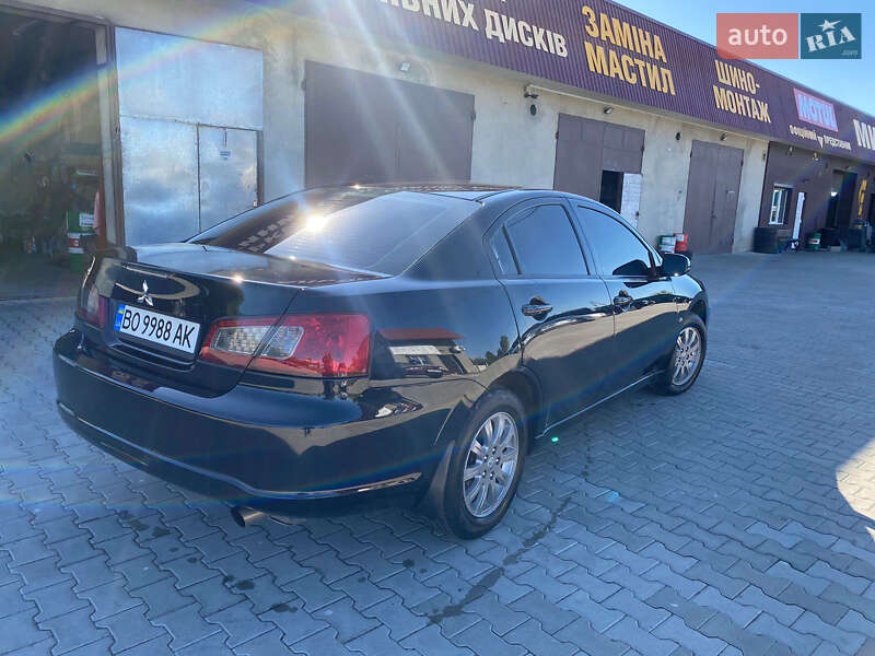 Седан Mitsubishi Galant 2008 в Кременці