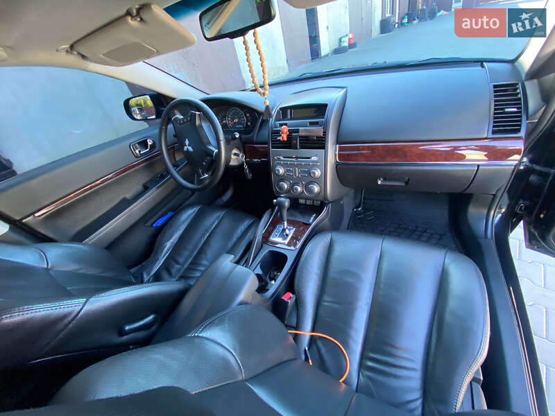 Седан Mitsubishi Galant 2008 в Кременці