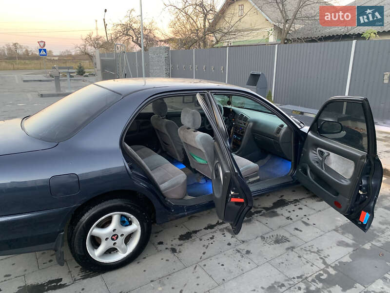 Седан Mitsubishi Galant 1995 в Самборе фото 6 Седан Mitsubishi Galant 1995 в Самборе