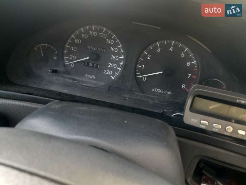 Седан Mitsubishi Galant 1995 в Кременчуге