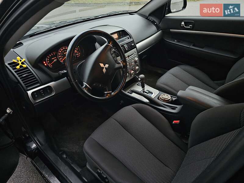 Седан Mitsubishi Galant 2008 в Києві фото 24 Седан Mitsubishi Galant 2008 в Києві