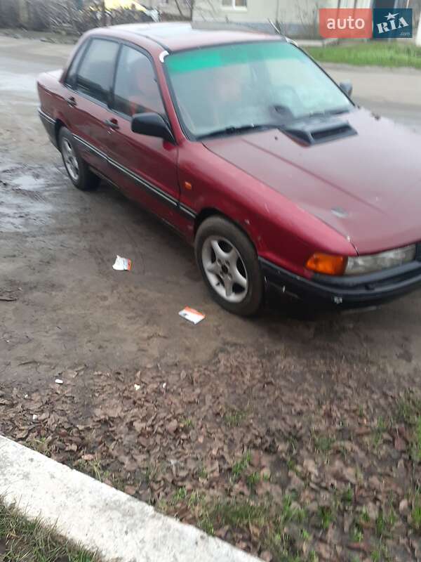 Седан Mitsubishi Galant 1989 в Одесі фото 4 Седан Mitsubishi Galant 1989 в Одесі