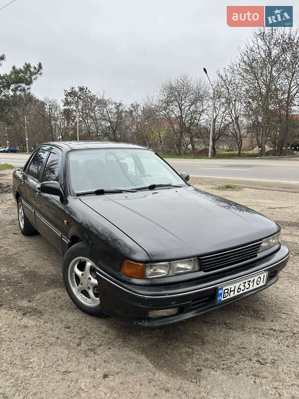 Седан Mitsubishi Galant 1991 в Херсоні фото 2 Седан Mitsubishi Galant 1991 в Херсоні