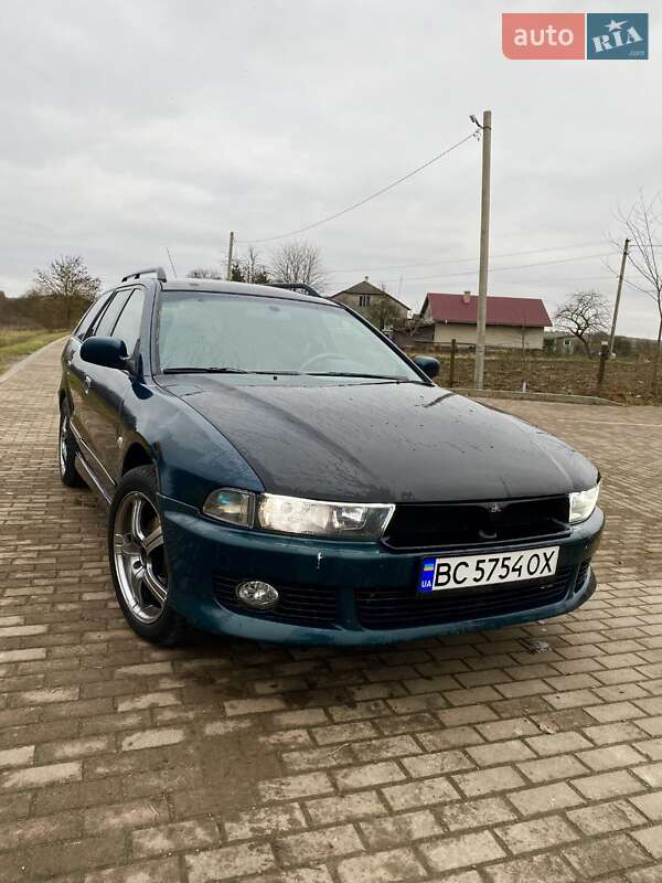 Mitsubishi Galant 2000