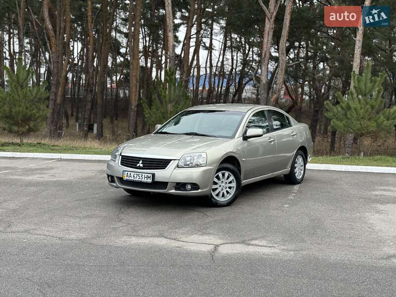 Mitsubishi Galant 2008